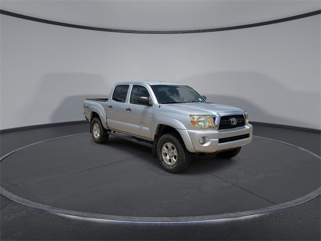 Thumbnail: 2011 Toyota Tacoma - 2