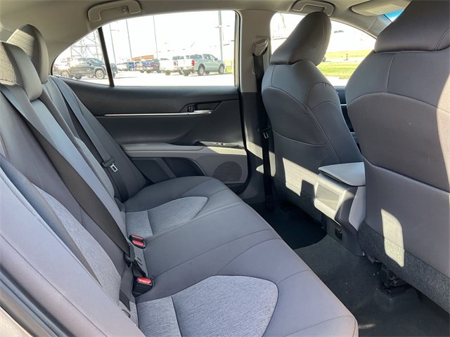 Thumbnail: 2020 Toyota Camry - 16