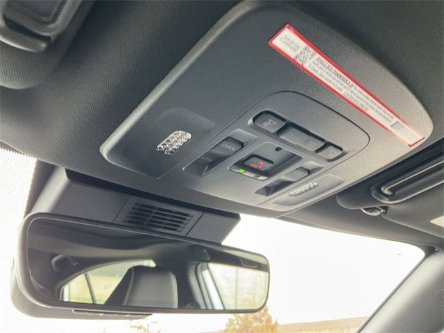 Thumbnail: 2025 Toyota Camry - 26