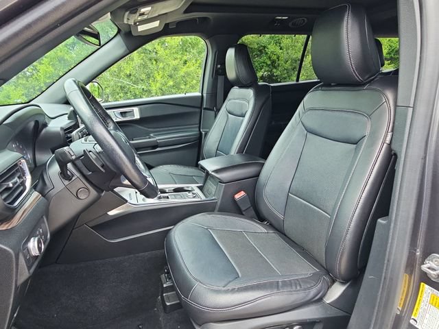 Thumbnail: 2020 Ford Explorer - 13