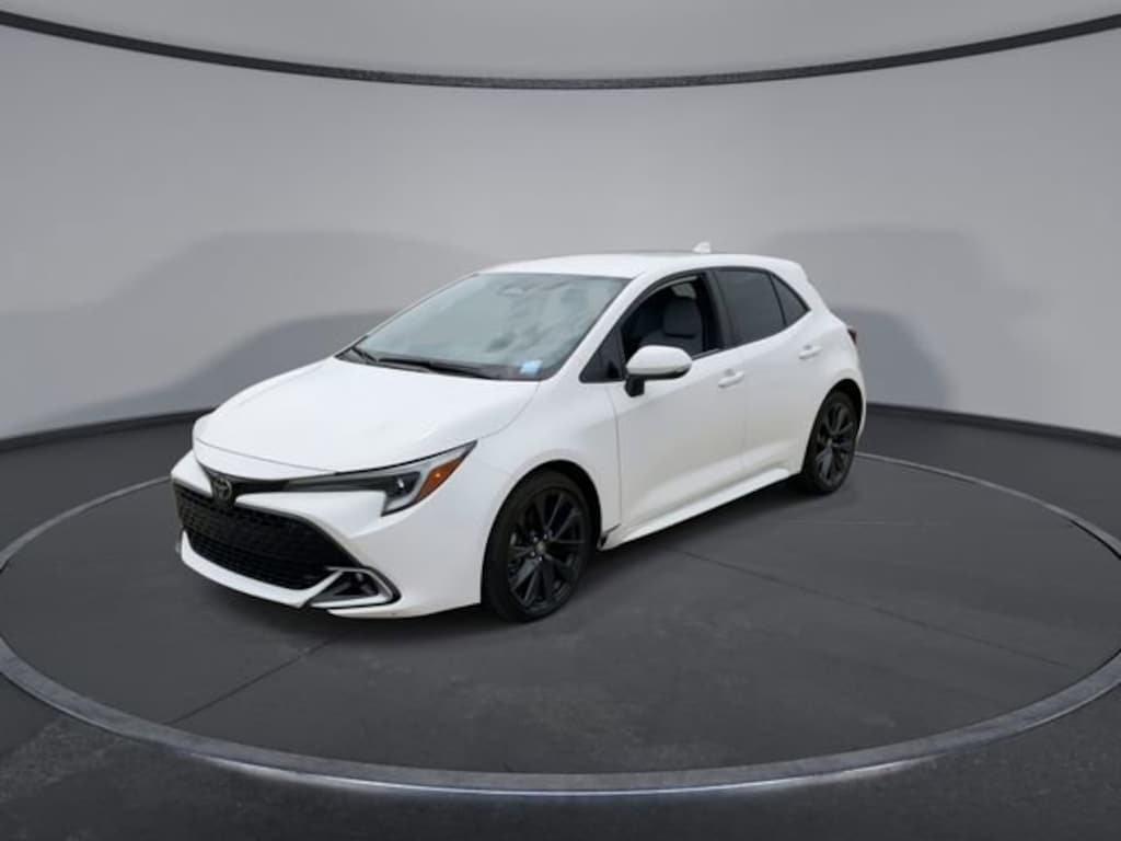 Used 2025 Toyota Corolla Hatchback XSE Hatchback