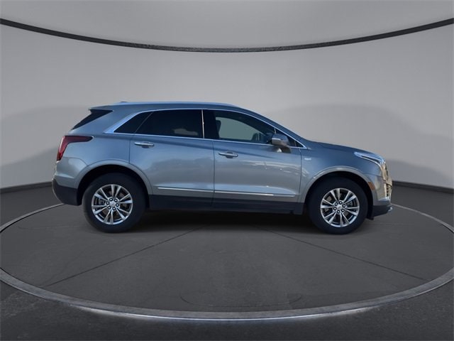 Thumbnail: 2023 Cadillac XT5 - 9