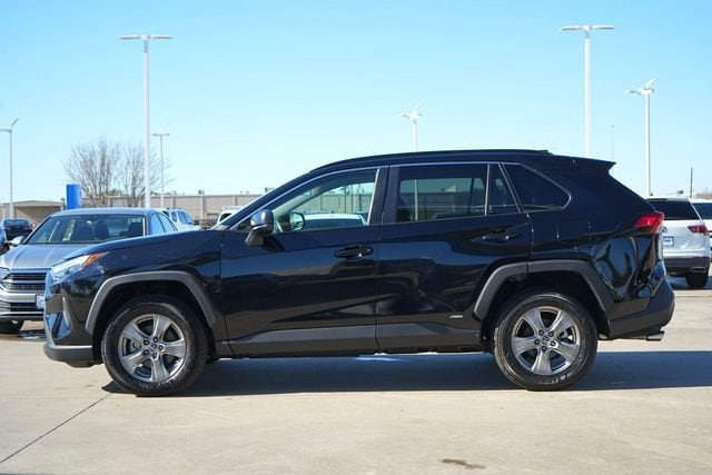 Thumbnail: 2024 Toyota RAV4 - 3