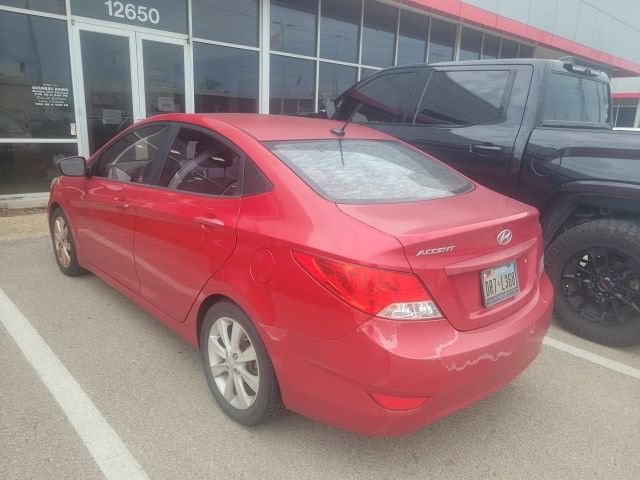Thumbnail: 2012 Hyundai Accent - 2