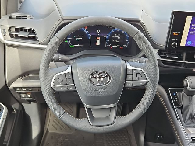 Thumbnail: 2026 Toyota Sienna - 22