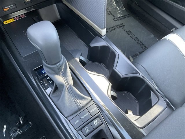 Thumbnail: 2025 Toyota Camry - 24