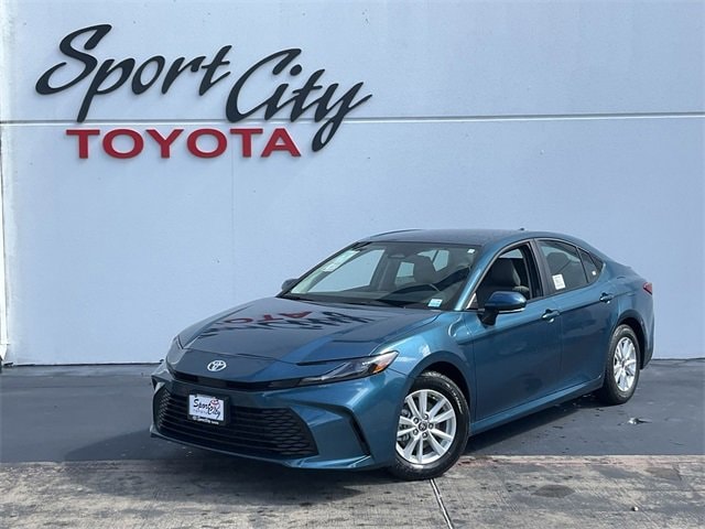 2025 Toyota Camry LE -
                  Dallas, TX