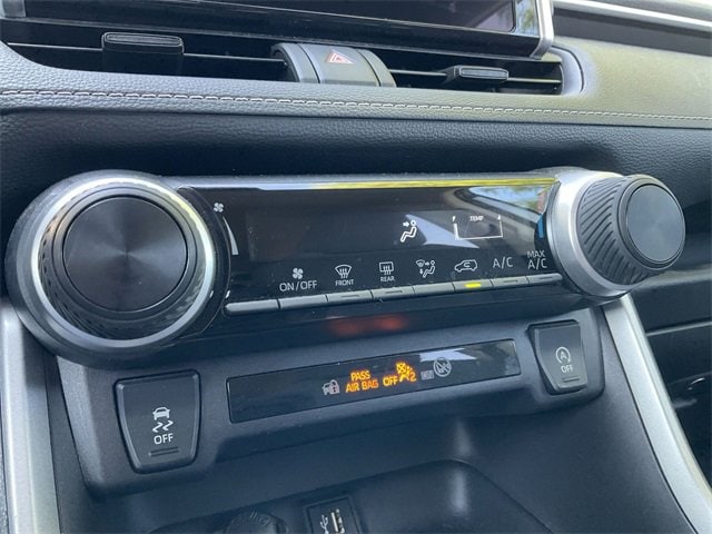 Thumbnail: 2024 Toyota RAV4 - 23