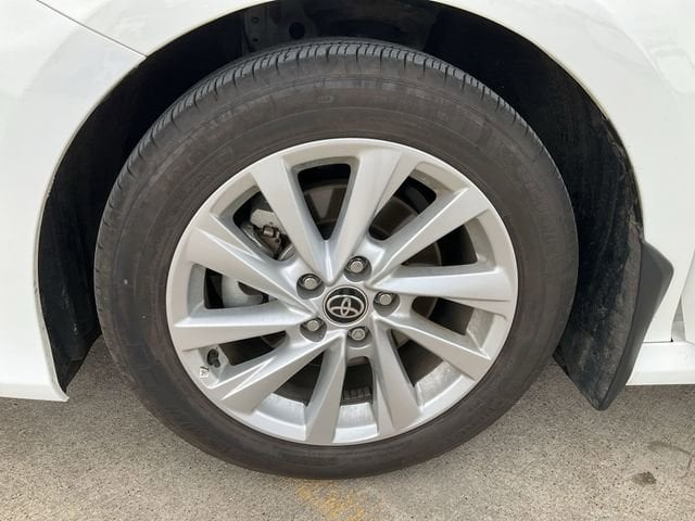 Thumbnail: 2023 Toyota Camry - 11