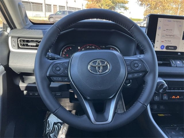 Thumbnail: 2025 Toyota RAV4 - 20
