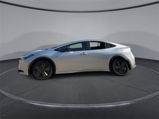 Thumbnail: 2025 Toyota Prius - 5