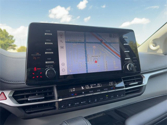 Thumbnail: 2021 Toyota Sienna - 23