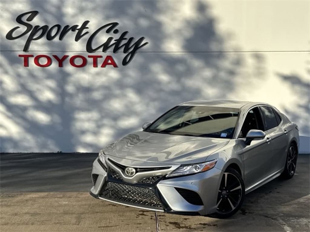 Used 2018 Toyota Camry XSE Sedan