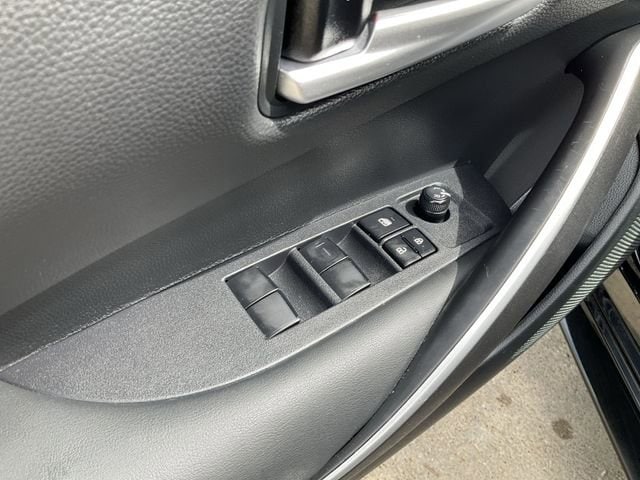 Thumbnail: 2023 Toyota Corolla - 14