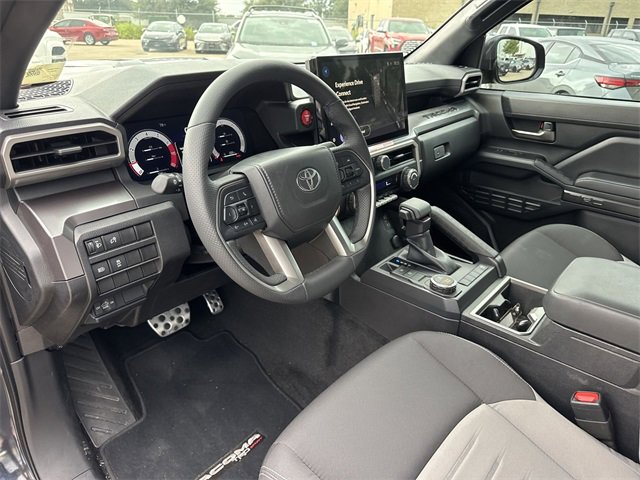 Thumbnail: 2025 Toyota Tacoma - 10