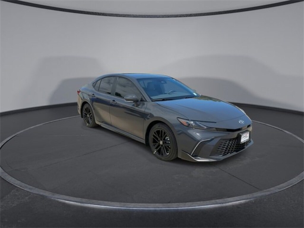 Used 2025 Toyota Camry SE Sedan