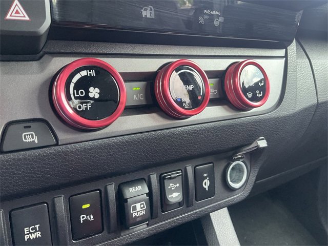 2018 Toyota Tacoma TRD Off-Road 22