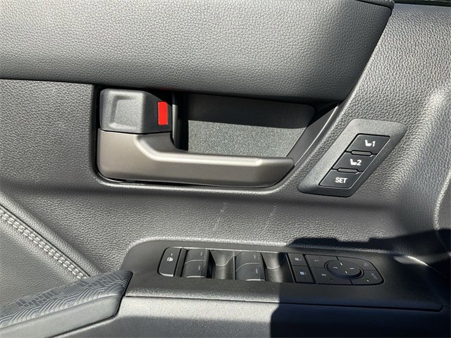 Thumbnail: 2025 Toyota 4Runner - 14