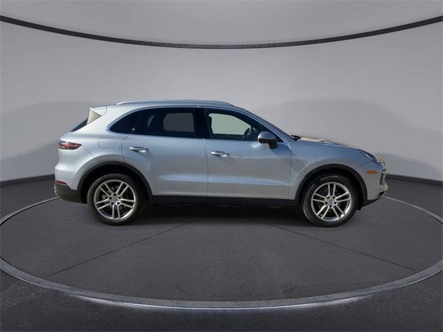 Thumbnail: 2020 Porsche Cayenne - 9