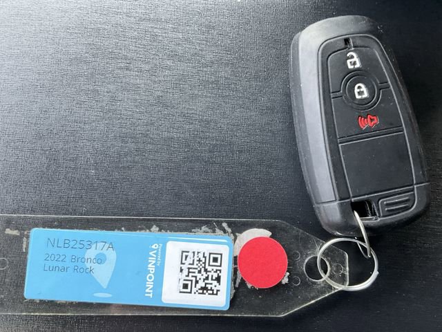 Thumbnail: 2022 Ford Bronco - 25