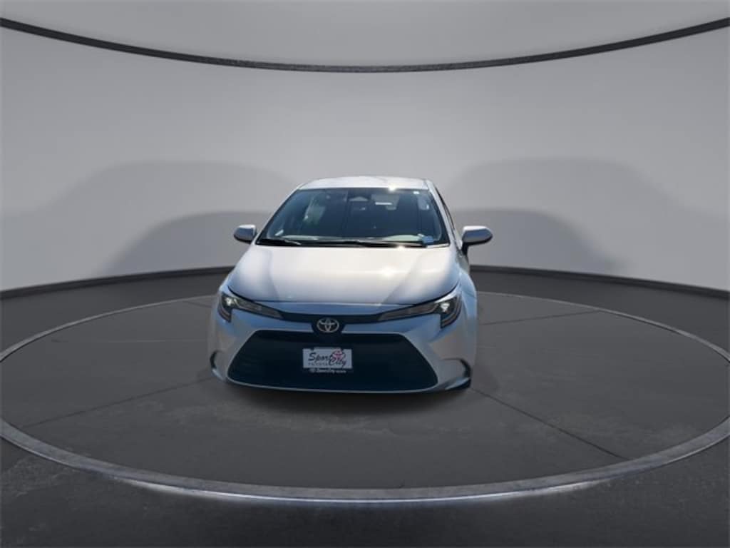 Used 2024 Toyota Corolla LE Sedan