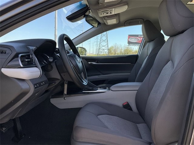 Thumbnail: 2020 Toyota Camry - 13