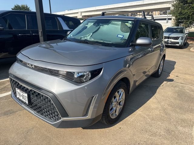 2023 Kia Soul 2.0L LX IVT's photo