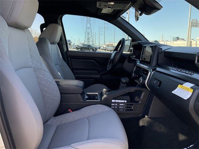 Thumbnail: 2025 Toyota Tacoma - 17