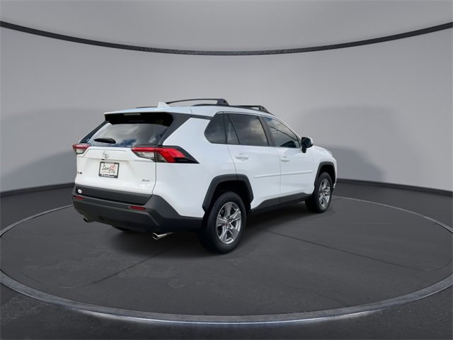 Thumbnail: 2025 Toyota RAV4 - 8