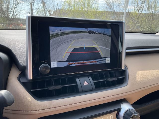 Thumbnail: 2025 Toyota RAV4 - 22