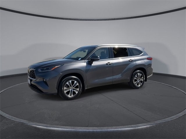 Thumbnail: 2021 Toyota Highlander - 4