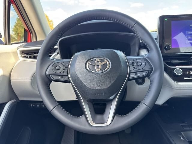 Thumbnail: 2026 Toyota Corolla Cross - 18