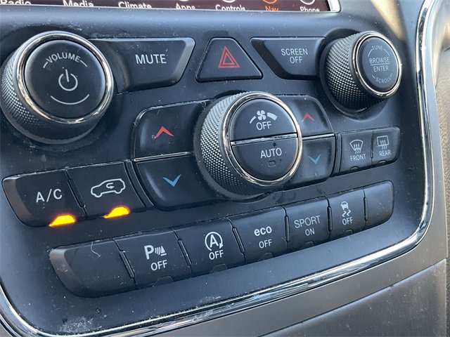 Thumbnail: 2018 Jeep Grand Cherokee - 15
