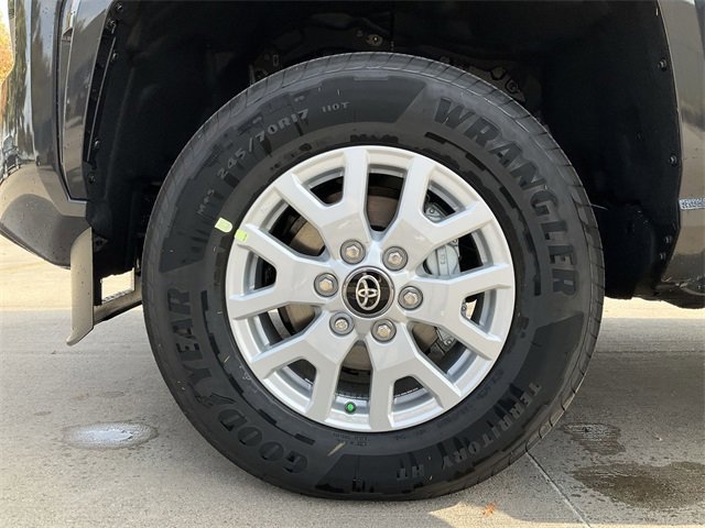 Thumbnail: 2025 Toyota Tacoma - 12