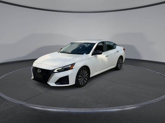 Thumbnail: 2025 Nissan Altima - 4