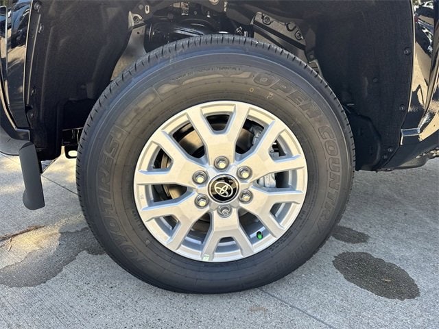 Thumbnail: 2025 Toyota Tacoma - 12