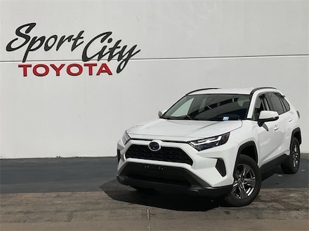 2024 Toyota RAV4 Hybrid XLE SUV