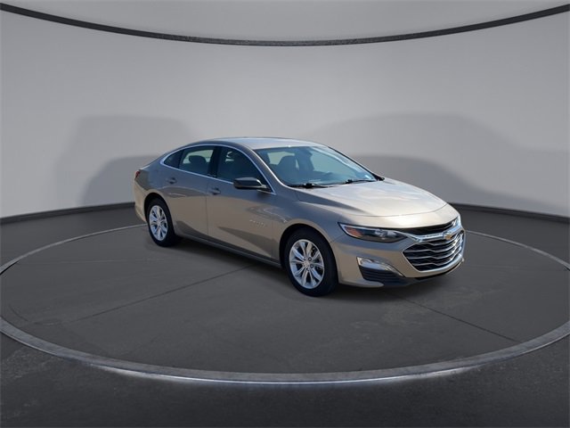 Thumbnail: 2022 Chevrolet Malibu - 2