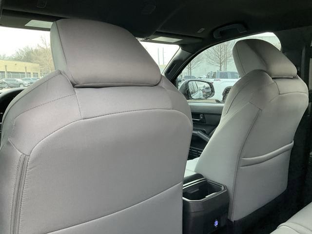 Thumbnail: 2025 Toyota Tacoma - 15