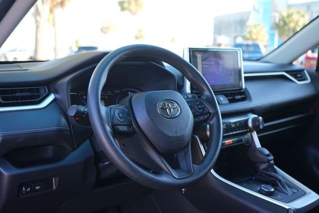 Thumbnail: 2024 Toyota RAV4 - 2