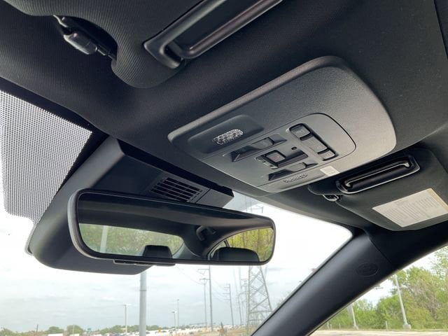 Thumbnail: 2026 Toyota Camry - 26