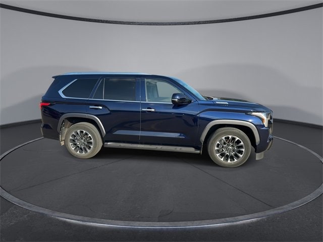 Thumbnail: 2024 Toyota Sequoia - 9