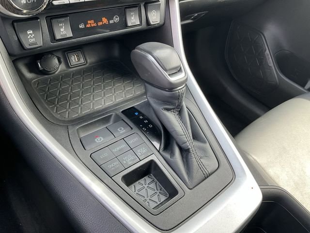 Thumbnail: 2023 Toyota RAV4 - 25