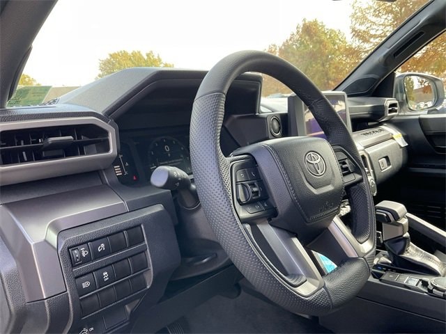 Thumbnail: 2025 Toyota Tacoma - 10