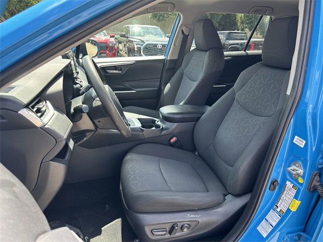 Thumbnail: 2021 Toyota RAV4 - 12