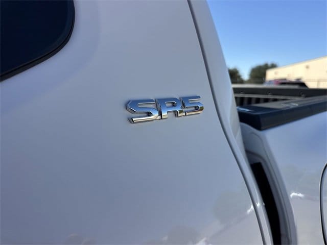 Thumbnail: 2025 Toyota Tacoma - 11