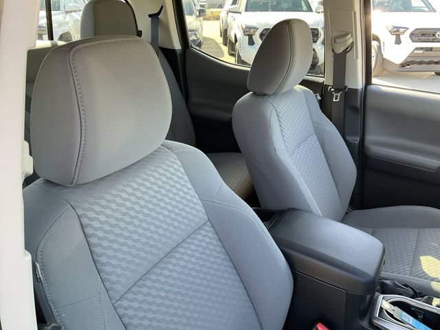 Thumbnail: 2023 Toyota Tacoma - 18