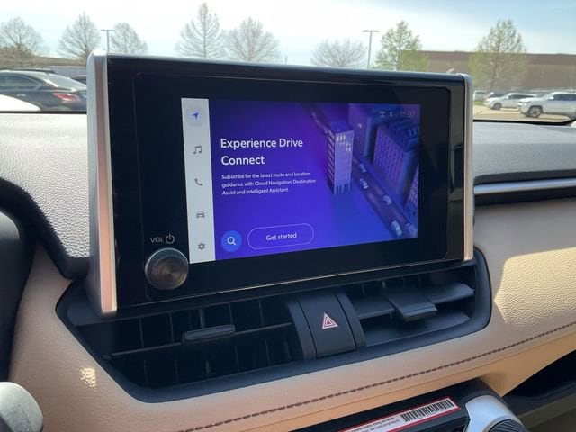 Thumbnail: 2025 Toyota RAV4 - 23