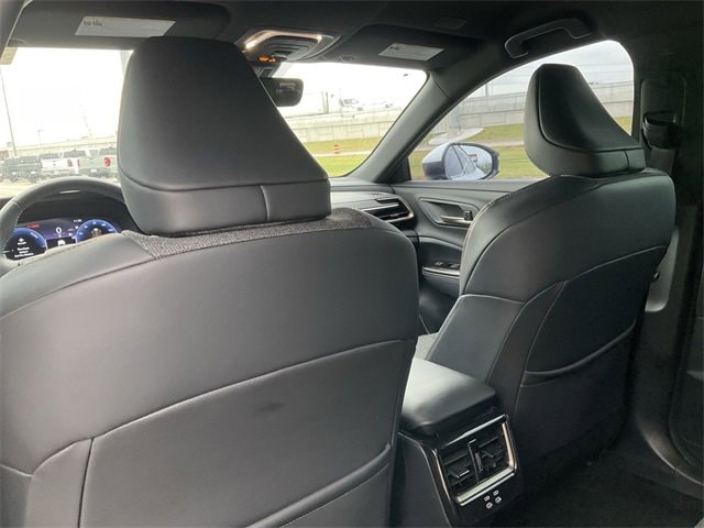 Thumbnail: 2024 Toyota Crown - 15