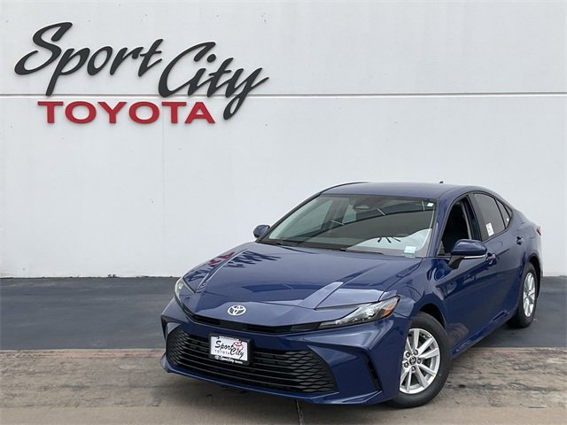 Thumbnail: 2026 Toyota Camry - 1